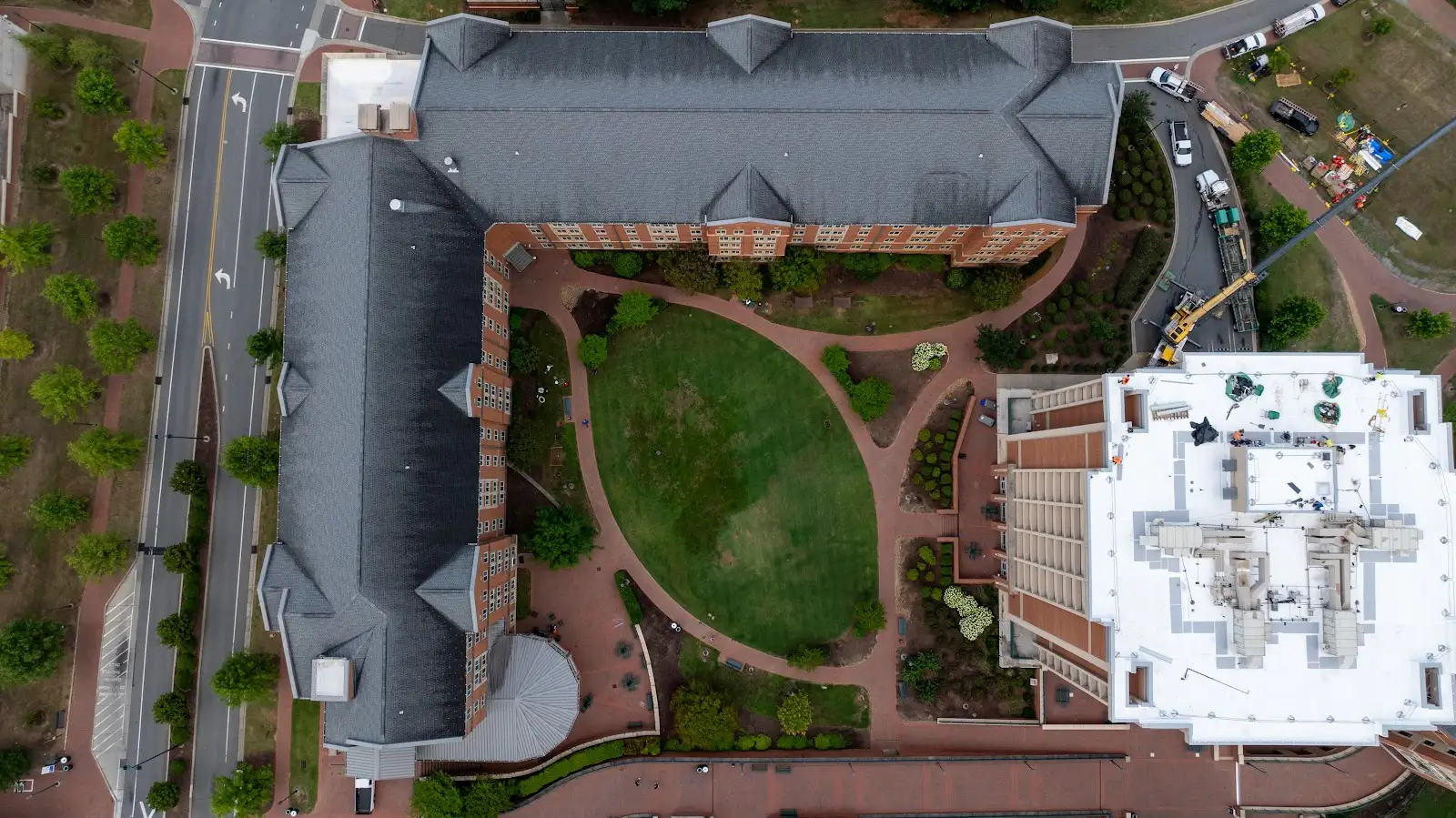 From Ground to Sky: How to Select the Best Drone Cleaning Company - post